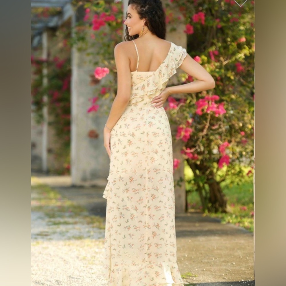 Velvi Linnea Floral Maxi - Picture 2 of 2